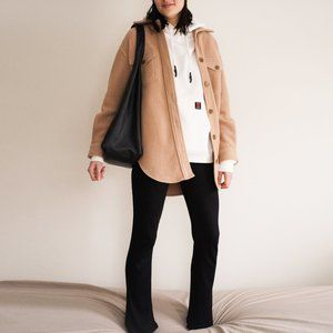 ✨SOLD✨ Aritzia Ganna Jacket